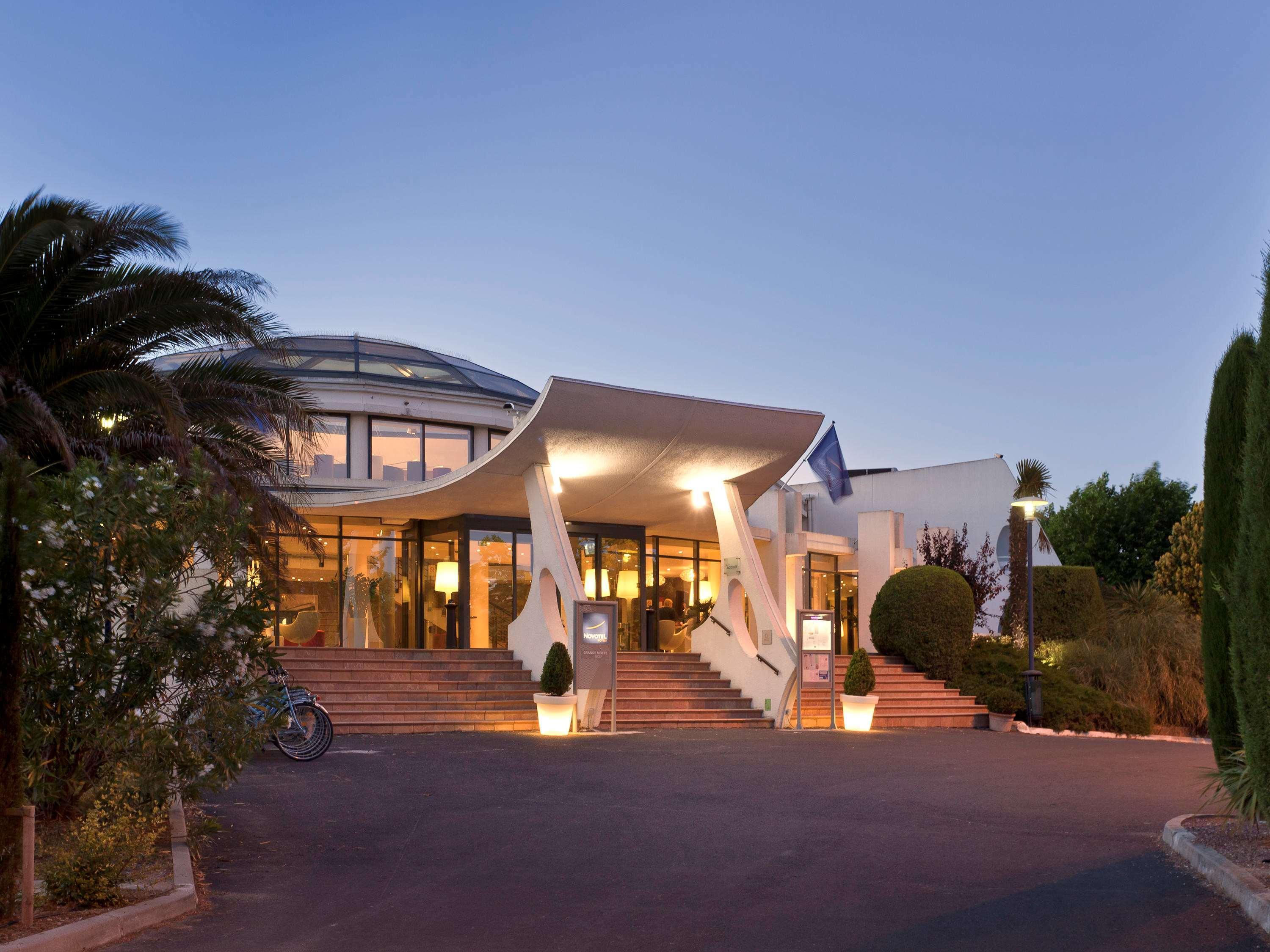 โนโวเทล ลา กร็องด์-มอต กอล์ฟ Hotel ลา กร็องเดอ-ม็อต ภายนอก รูปภาพ