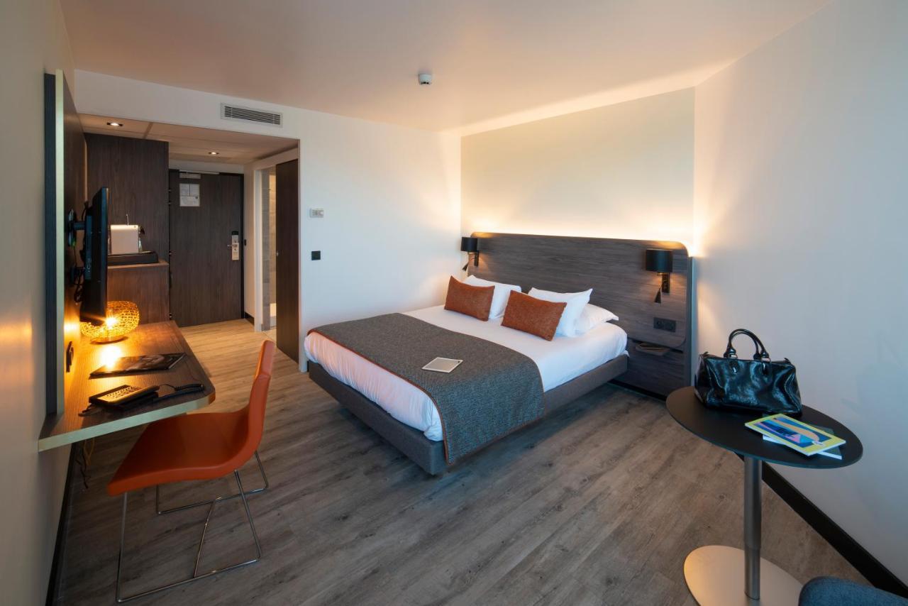 โนโวเทล ลา กร็องด์-มอต กอล์ฟ Hotel ลา กร็องเดอ-ม็อต ภายนอก รูปภาพ